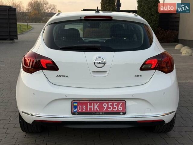 Белый Опель Астра, объемом двигателя 1.7 л и пробегом 219 тыс. км за 8200 $, фото 9 на Automoto.ua