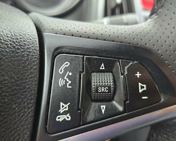 Опель Астра 2017 в Кривом Роге на Automoto.ua Белый Опель Астра, объемом двигателя 1.4 л и пробегом 165 тыс. км за 7700 $, фото 21 на Automoto.ua