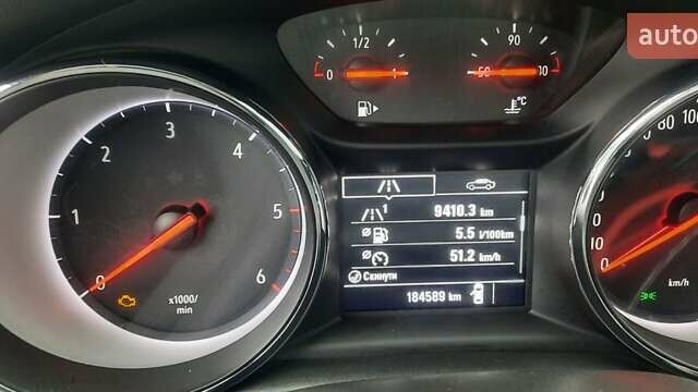 Білий Опель Астра, об'ємом двигуна 1.6 л та пробігом 183 тис. км за 10800 $, фото 4 на Automoto.ua