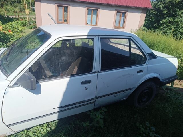 Білий Опель Астра, об'ємом двигуна 0 л та пробігом 73 тис. км за 361 $, фото 1 на Automoto.ua