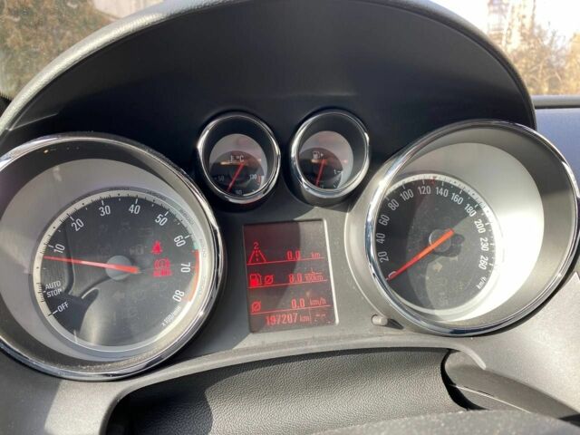 Белый Опель Астра, объемом двигателя 1.4 л и пробегом 203 тыс. км за 7600 $, фото 9 на Automoto.ua