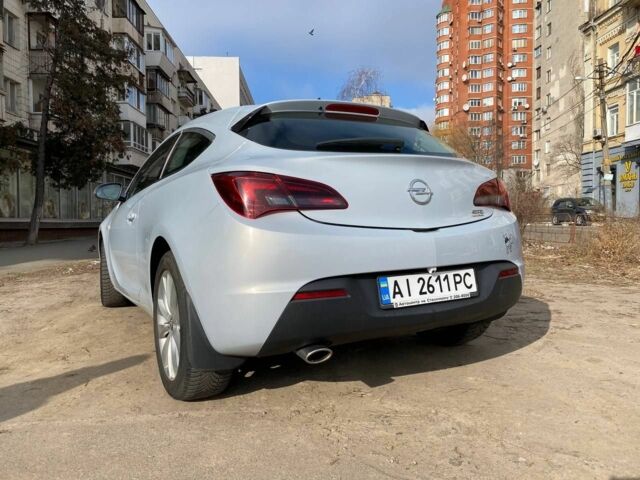 Белый Опель Астра, объемом двигателя 1.4 л и пробегом 203 тыс. км за 7600 $, фото 5 на Automoto.ua