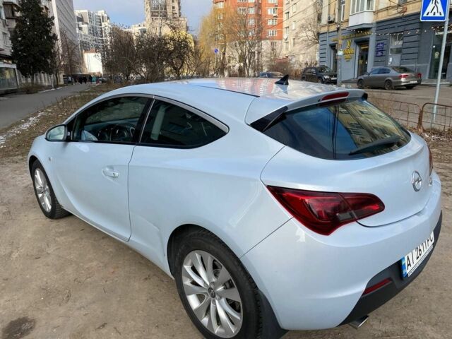 Белый Опель Астра, объемом двигателя 1.4 л и пробегом 203 тыс. км за 7600 $, фото 17 на Automoto.ua