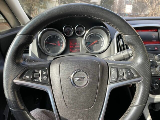 Белый Опель Астра, объемом двигателя 1.4 л и пробегом 203 тыс. км за 7600 $, фото 10 на Automoto.ua