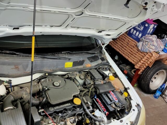 Белый Опель Астра, объемом двигателя 0 л и пробегом 1 тыс. км за 2500 $, фото 4 на Automoto.ua