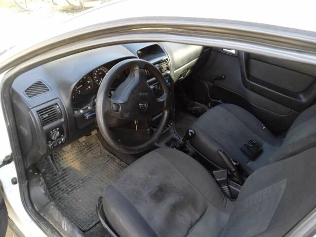 Белый Опель Астра, объемом двигателя 0 л и пробегом 3 тыс. км за 1999 $, фото 13 на Automoto.ua