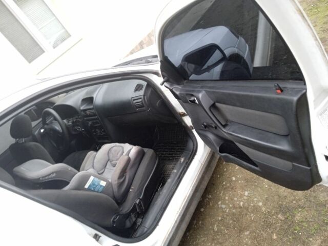 Белый Опель Астра, объемом двигателя 0 л и пробегом 3 тыс. км за 1999 $, фото 6 на Automoto.ua