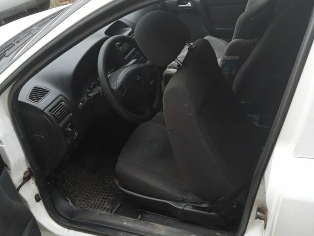 Белый Опель Астра, объемом двигателя 0 л и пробегом 3 тыс. км за 1999 $, фото 8 на Automoto.ua