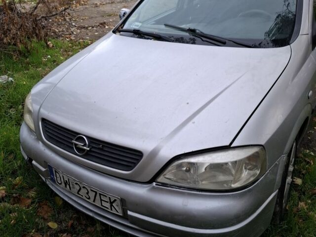Білий Опель Астра, об'ємом двигуна 1.6 л та пробігом 242 тис. км за 800 $, фото 1 на Automoto.ua