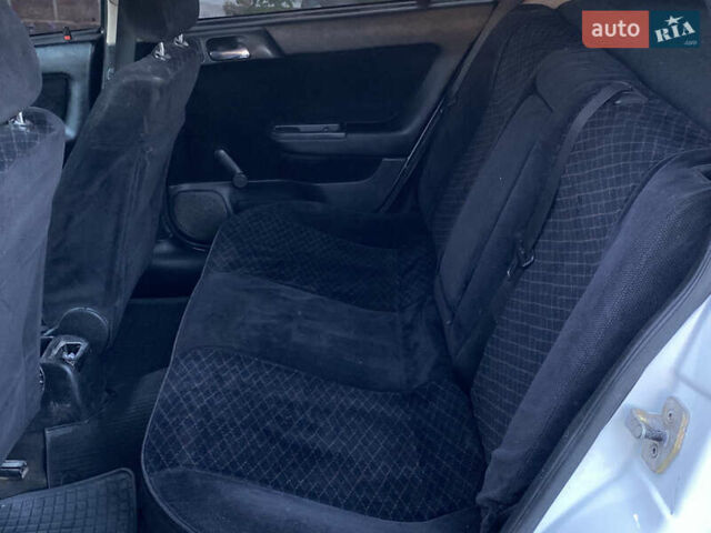 Опель Астра 2000 у Збараже на Automoto.ua Білий Опель Астра, об'ємом двигуна 1.39 л та пробігом 300 тис. км за 2100 $, фото 26 на Automoto.ua