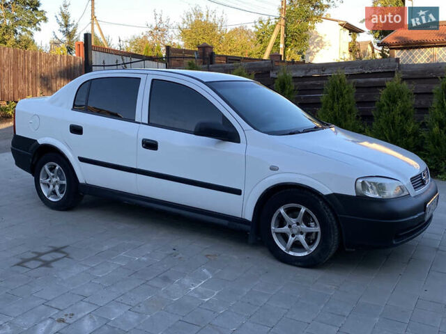 Опель Астра 2000 у Збараже на Automoto.ua Білий Опель Астра, об'ємом двигуна 1.39 л та пробігом 300 тис. км за 2100 $, фото 17 на Automoto.ua