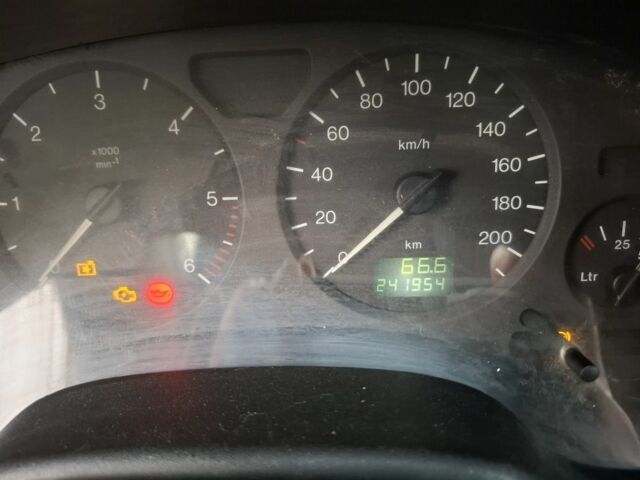 Білий Опель Астра, об'ємом двигуна 1.6 л та пробігом 242 тис. км за 800 $, фото 2 на Automoto.ua