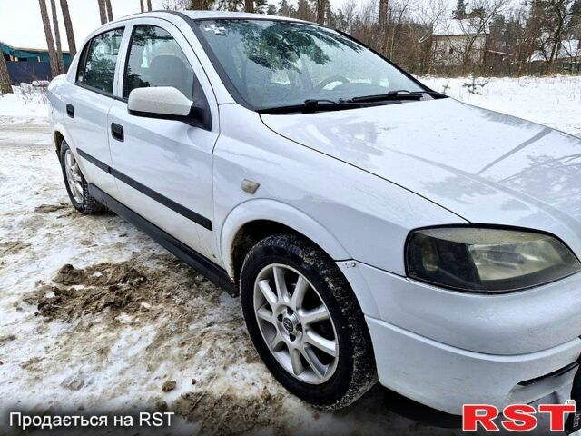 Белый Опель Астра, объемом двигателя 1.4 л и пробегом 373 тыс. км за 2200 $, фото 7 на Automoto.ua