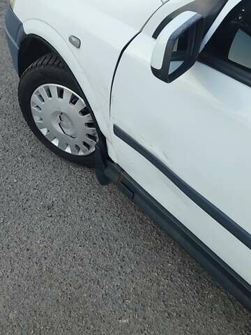 Білий Опель Астра, об'ємом двигуна 1.39 л та пробігом 251 тис. км за 3500 $, фото 5 на Automoto.ua