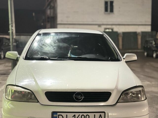 Белый Опель Астра, объемом двигателя 1.4 л и пробегом 340 тыс. км за 3800 $, фото 4 на Automoto.ua