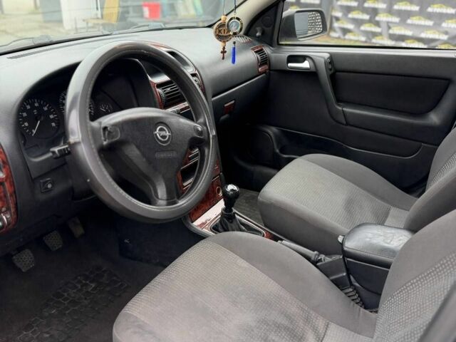 Белый Опель Астра, объемом двигателя 0 л и пробегом 221 тыс. км за 1699 $, фото 6 на Automoto.ua