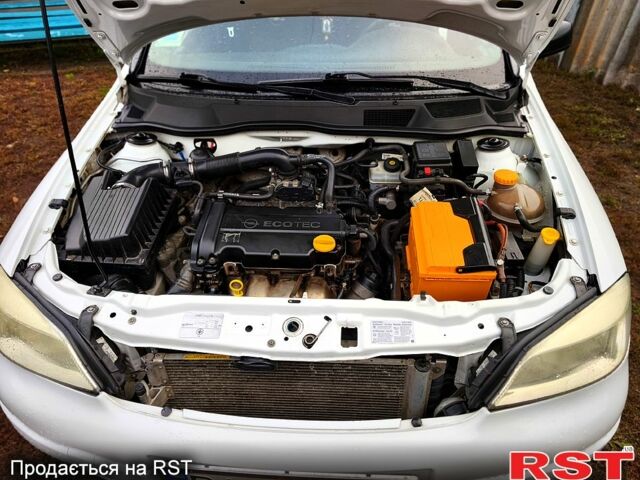 Білий Опель Астра, об'ємом двигуна 1.4 л та пробігом 248 тис. км за 5000 $, фото 4 на Automoto.ua