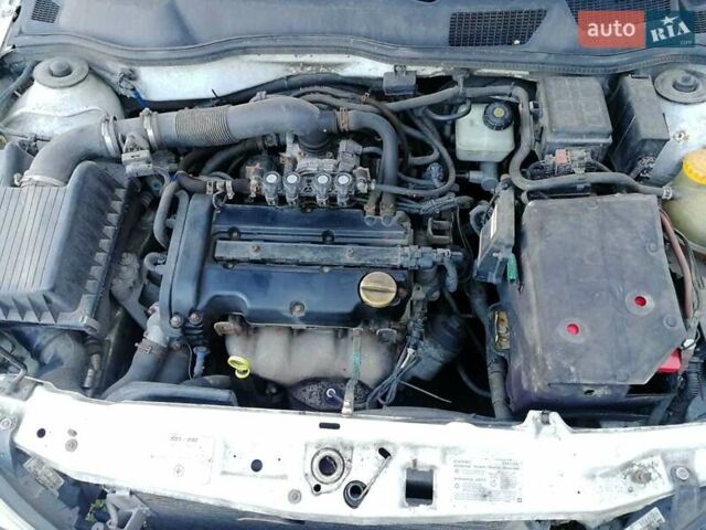 Білий Опель Астра, об'ємом двигуна 1.4 л та пробігом 368 тис. км за 3487 $, фото 11 на Automoto.ua