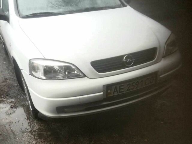 Білий Опель Астра, об'ємом двигуна 1.4 л та пробігом 73 тис. км за 4000 $, фото 2 на Automoto.ua