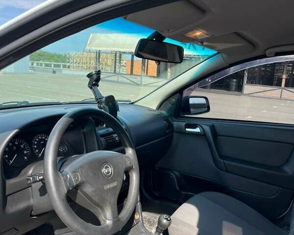 Белый Опель Астра, объемом двигателя 1.6 л и пробегом 222 тыс. км за 4500 $, фото 8 на Automoto.ua