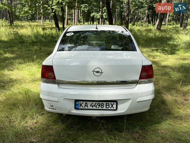 Білий Опель Астра, об'ємом двигуна 1.6 л та пробігом 208 тис. км за 4700 $, фото 10 на Automoto.ua