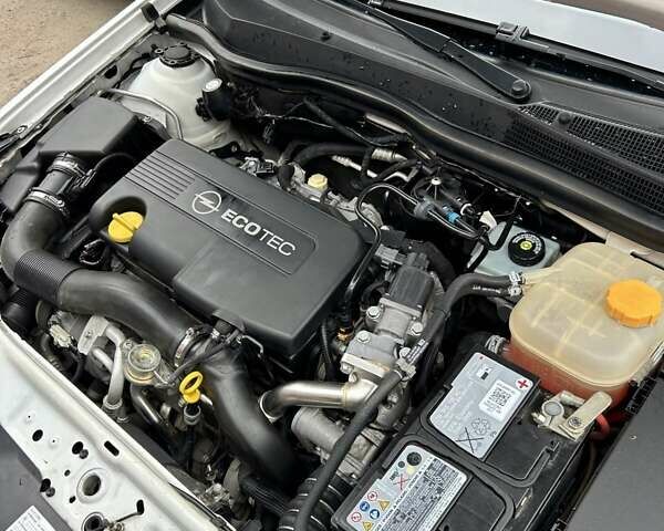 Білий Опель Астра, об'ємом двигуна 1.69 л та пробігом 168 тис. км за 7000 $, фото 23 на Automoto.ua