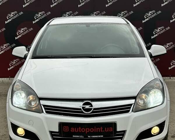 Білий Опель Астра, об'ємом двигуна 1.69 л та пробігом 168 тис. км за 7000 $, фото 1 на Automoto.ua