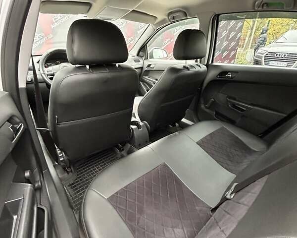 Білий Опель Астра, об'ємом двигуна 1.69 л та пробігом 168 тис. км за 7000 $, фото 18 на Automoto.ua