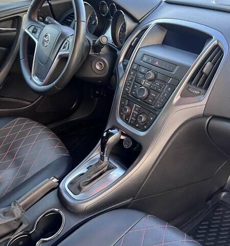 Білий Опель Астра, об'ємом двигуна 1.36 л та пробігом 78 тис. км за 11000 $, фото 29 на Automoto.ua