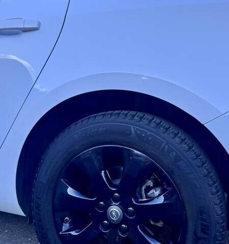 Білий Опель Астра, об'ємом двигуна 1.36 л та пробігом 78 тис. км за 11000 $, фото 30 на Automoto.ua