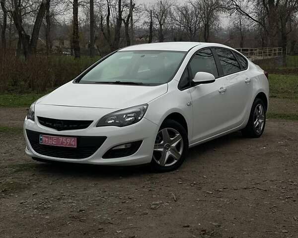 Белый Опель Астра, объемом двигателя 1.4 л и пробегом 166 тыс. км за 7500 $, фото 9 на Automoto.ua