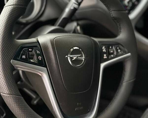 Белый Опель Астра, объемом двигателя 1.4 л и пробегом 166 тыс. км за 7500 $, фото 14 на Automoto.ua