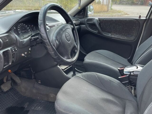 Белый Опель Астра, объемом двигателя 0 л и пробегом 350 тыс. км за 1000 $, фото 6 на Automoto.ua