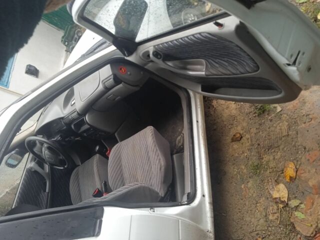 Белый Опель Астра, объемом двигателя 1.4 л и пробегом 2 тыс. км за 750 $, фото 6 на Automoto.ua