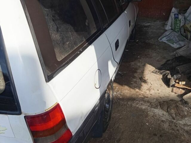 Білий Опель Астра, об'ємом двигуна 1.7 л та пробігом 28 тис. км за 1250 $, фото 6 на Automoto.ua