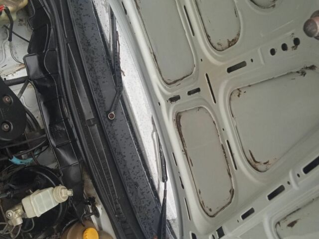 Белый Опель Астра, объемом двигателя 1.4 л и пробегом 2 тыс. км за 750 $, фото 3 на Automoto.ua