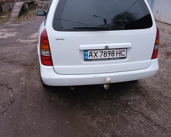 Белый Опель Астра, объемом двигателя 1.7 л и пробегом 340 тыс. км за 2900 $, фото 2 на Automoto.ua