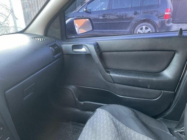 Белый Опель Астра, объемом двигателя 1.8 л и пробегом 26 тыс. км за 2499 $, фото 6 на Automoto.ua