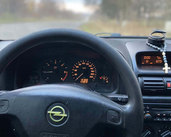 Белый Опель Астра, объемом двигателя 2 л и пробегом 410 тыс. км за 2900 $, фото 15 на Automoto.ua