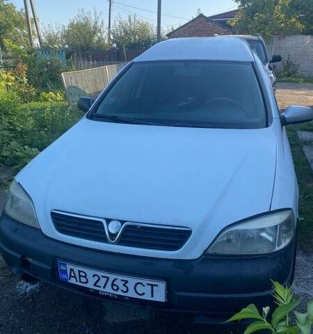 Белый Опель Астра, объемом двигателя 1.7 л и пробегом 385 тыс. км за 1599 $, фото 12 на Automoto.ua