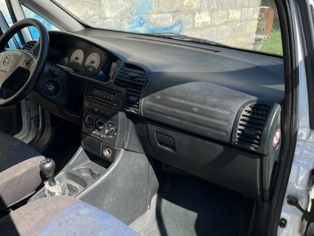 Белый Опель Астра, объемом двигателя 2 л и пробегом 250 тыс. км за 1200 $, фото 7 на Automoto.ua