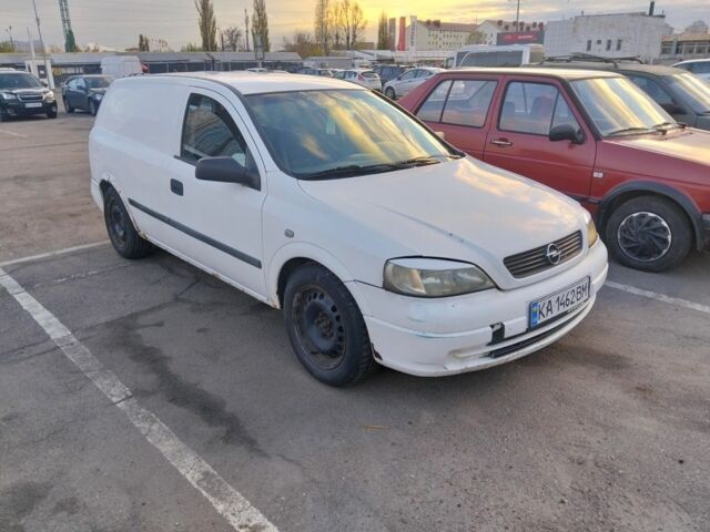Опель Астра 2001 в Киеве на Automoto.ua Белый Опель Астра, объемом двигателя 2 л и пробегом 213 тыс. км за 1100 $, фото 1 на Automoto.ua