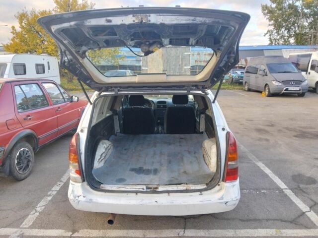 Опель Астра 2001 в Киеве на Automoto.ua Белый Опель Астра, объемом двигателя 2 л и пробегом 213 тыс. км за 1100 $, фото 4 на Automoto.ua