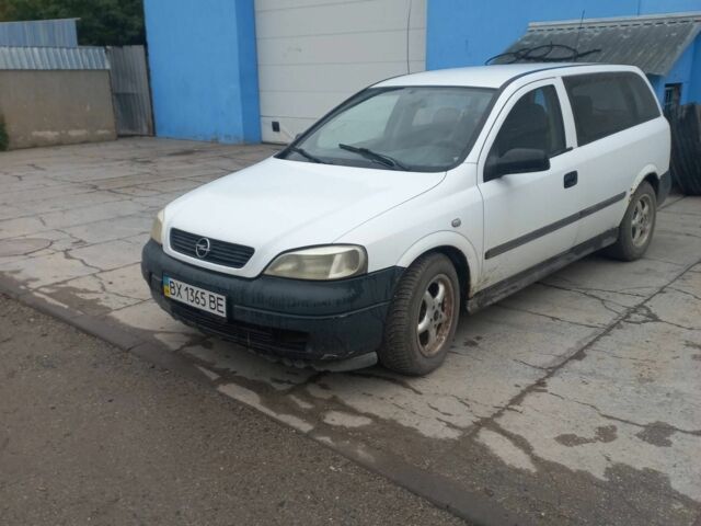 Белый Опель Астра, объемом двигателя 2 л и пробегом 270 тыс. км за 1000 $, фото 4 на Automoto.ua