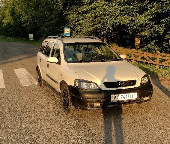 Білий Опель Астра, об'ємом двигуна 1.4 л та пробігом 310 тис. км за 2000 $, фото 1 на Automoto.ua