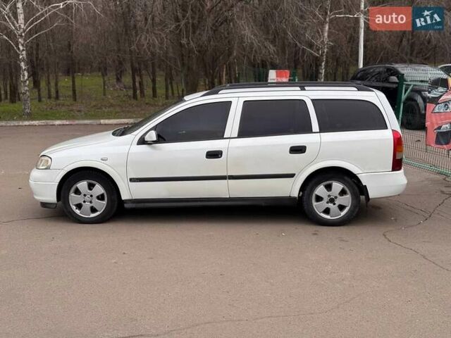 Білий Опель Астра, об'ємом двигуна 1.6 л та пробігом 250 тис. км за 2650 $, фото 4 на Automoto.ua