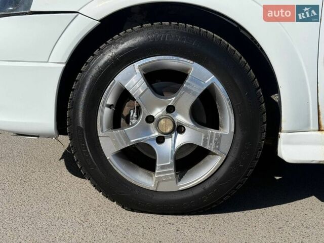 Білий Опель Астра, об'ємом двигуна 1.57 л та пробігом 207 тис. км за 2100 $, фото 4 на Automoto.ua
