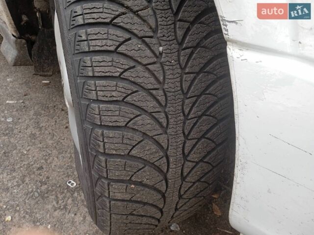 Белый Опель Астра, объемом двигателя 1.6 л и пробегом 625 тыс. км за 1600 $, фото 6 на Automoto.ua