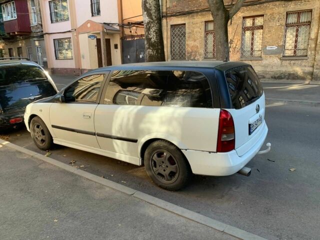 Белый Опель Астра, объемом двигателя 1.7 л и пробегом 360 тыс. км за 1500 $, фото 1 на Automoto.ua