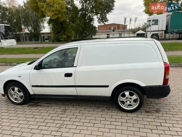 Белый Опель Астра, объемом двигателя 1.69 л и пробегом 222 тыс. км за 1850 $, фото 6 на Automoto.ua